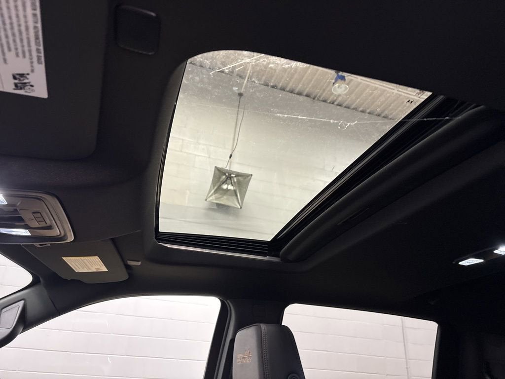 2026 Chevrolet Silverado 1500 High Country Crew Cab Short Box 4WD