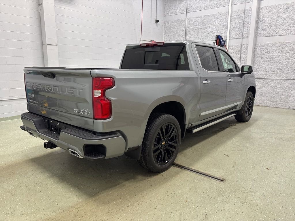 2026 Chevrolet Silverado 1500 High Country Crew Cab Short Box 4WD