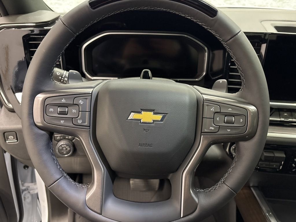 2026 Chevrolet Silverado 1500 High Country Crew Cab Short Box 4WD