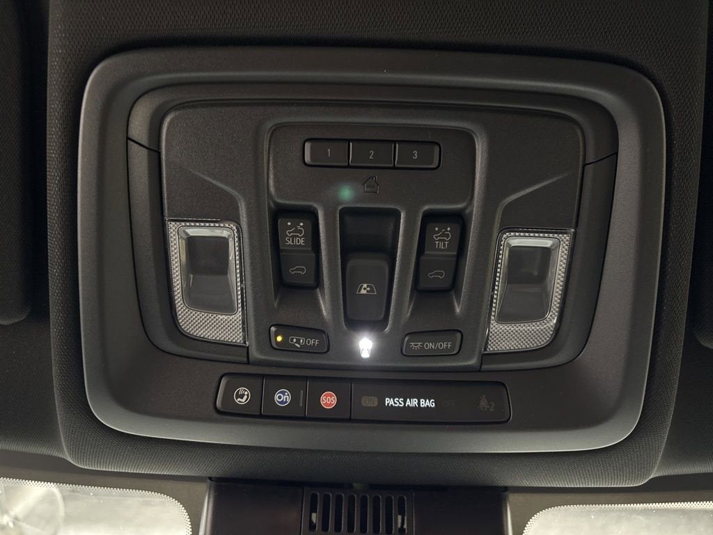 2026 Chevrolet Silverado 1500 High Country Crew Cab Short Box 4WD