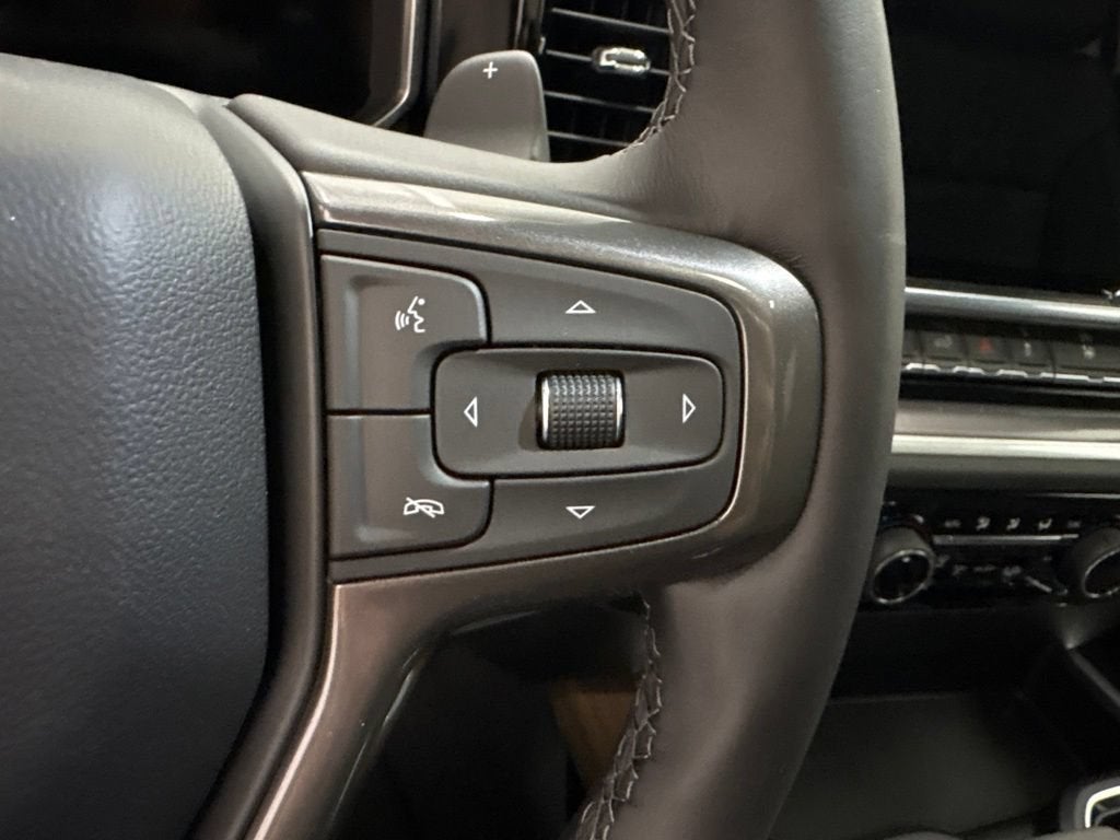 2026 Chevrolet Silverado 1500 High Country Crew Cab Short Box 4WD