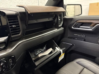 2026 Chevrolet Silverado 1500 High Country Crew Cab Short Box 4WD