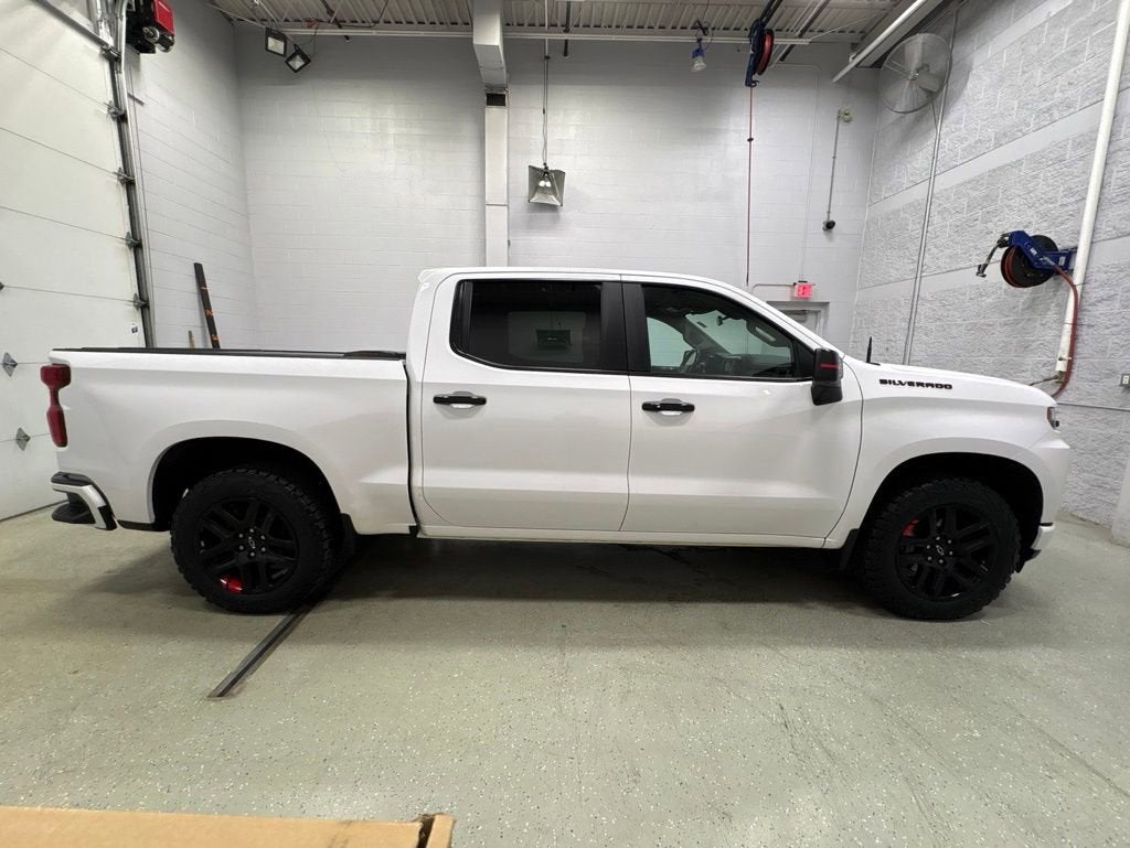 Used 2021 Chevrolet Silverado 1500 RST with VIN 1GCUYEED3MZ293588 for sale in Rogers, Minnesota