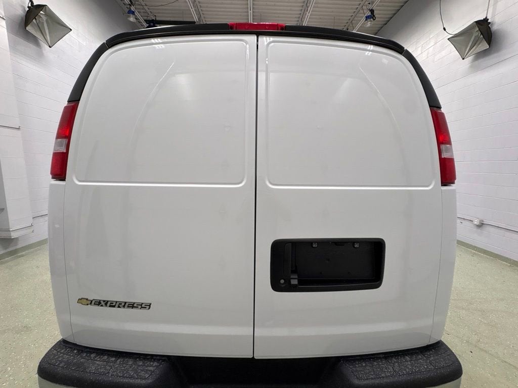 2026 Chevrolet Express Cargo WT 3500 Extended Wheelbase RWD