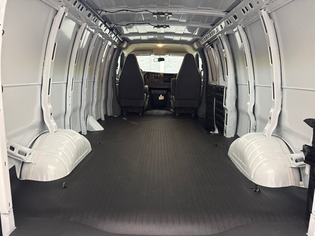 2026 Chevrolet Express Cargo WT 3500 Extended Wheelbase RWD