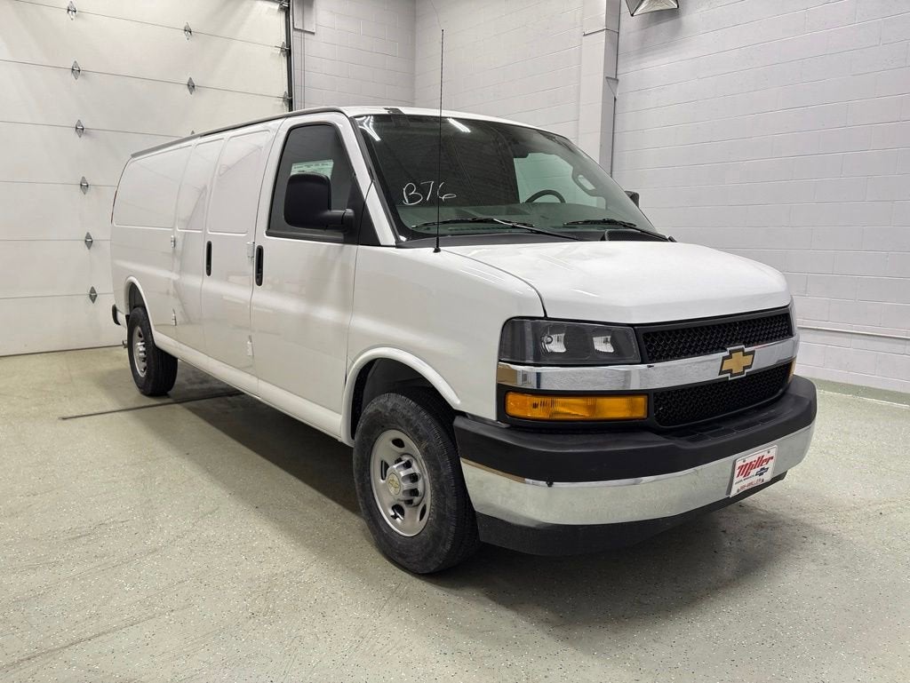 2026 Chevrolet Express Cargo WT 3500 Extended Wheelbase RWD