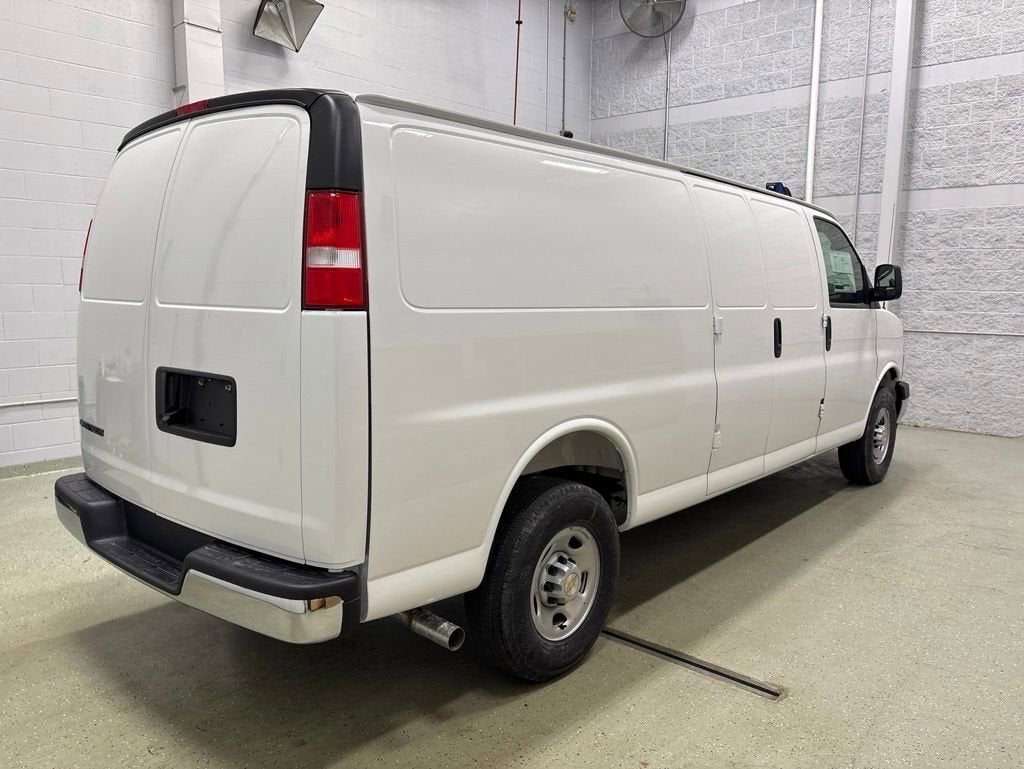 2026 Chevrolet Express Cargo WT 3500 Extended Wheelbase RWD