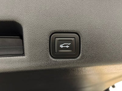 2025 GMC Acadia AT4