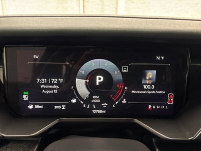 2025 GMC Acadia AT4