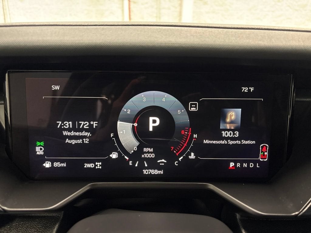2025 GMC Acadia AT4