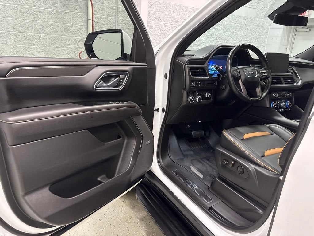 2023 GMC Yukon AT4