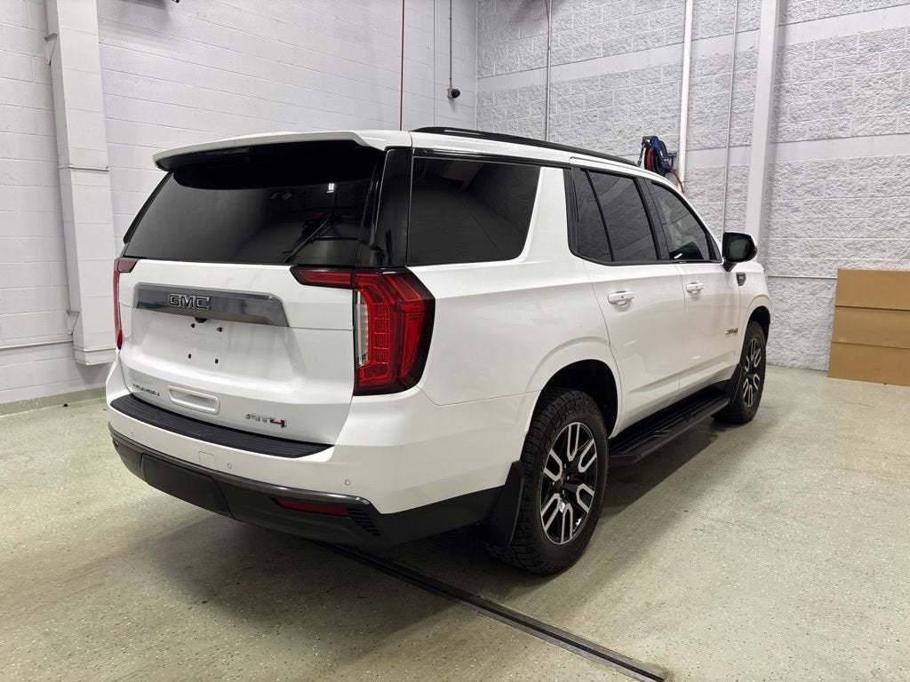 2023 GMC Yukon AT4