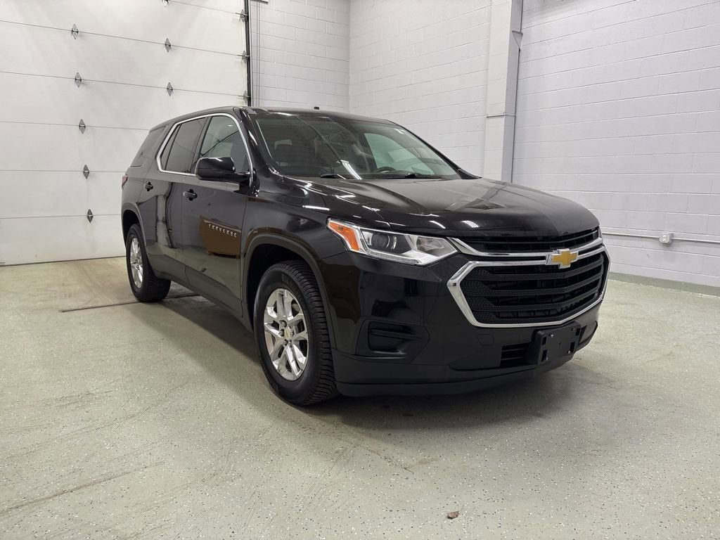 Used 2019 Chevrolet Traverse LS with VIN 1GNEVFKW7KJ301249 for sale in Rogers, MN