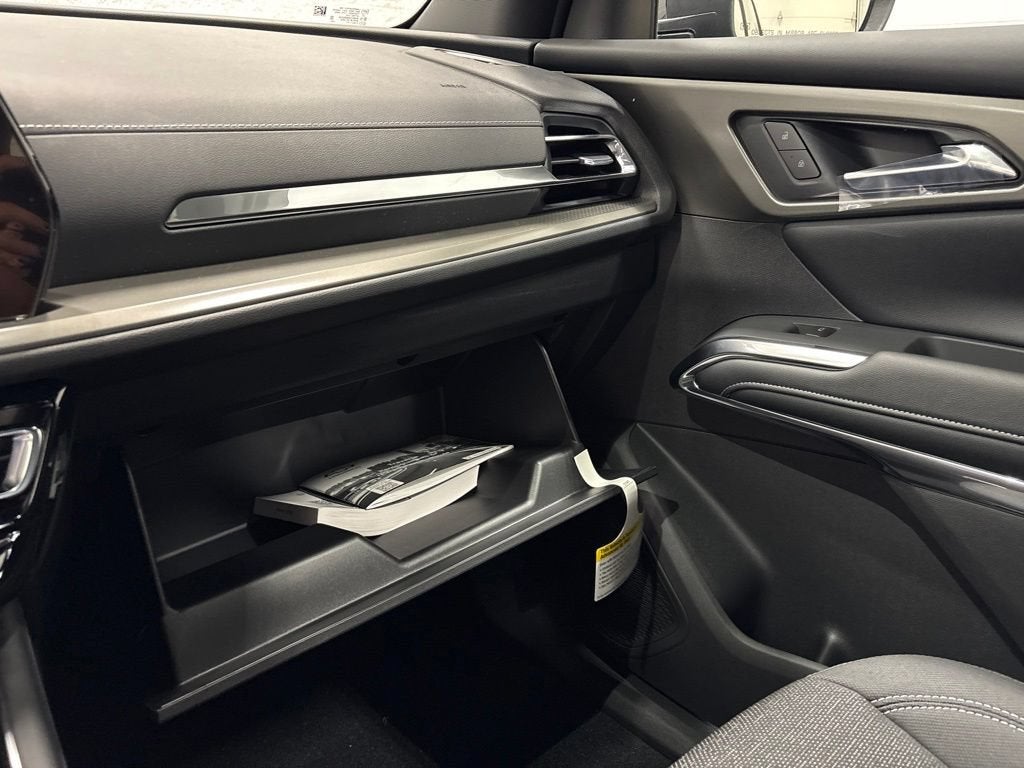 2026 Chevrolet Traverse LT SUV AWD