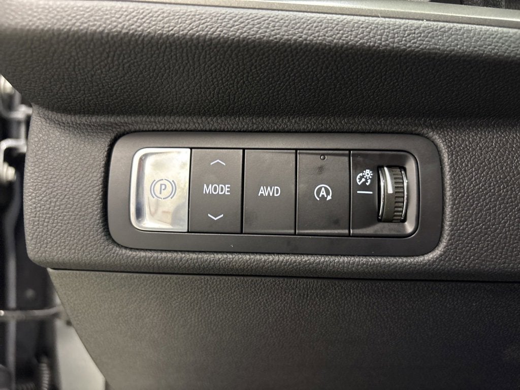 2026 Chevrolet Traverse LT SUV AWD