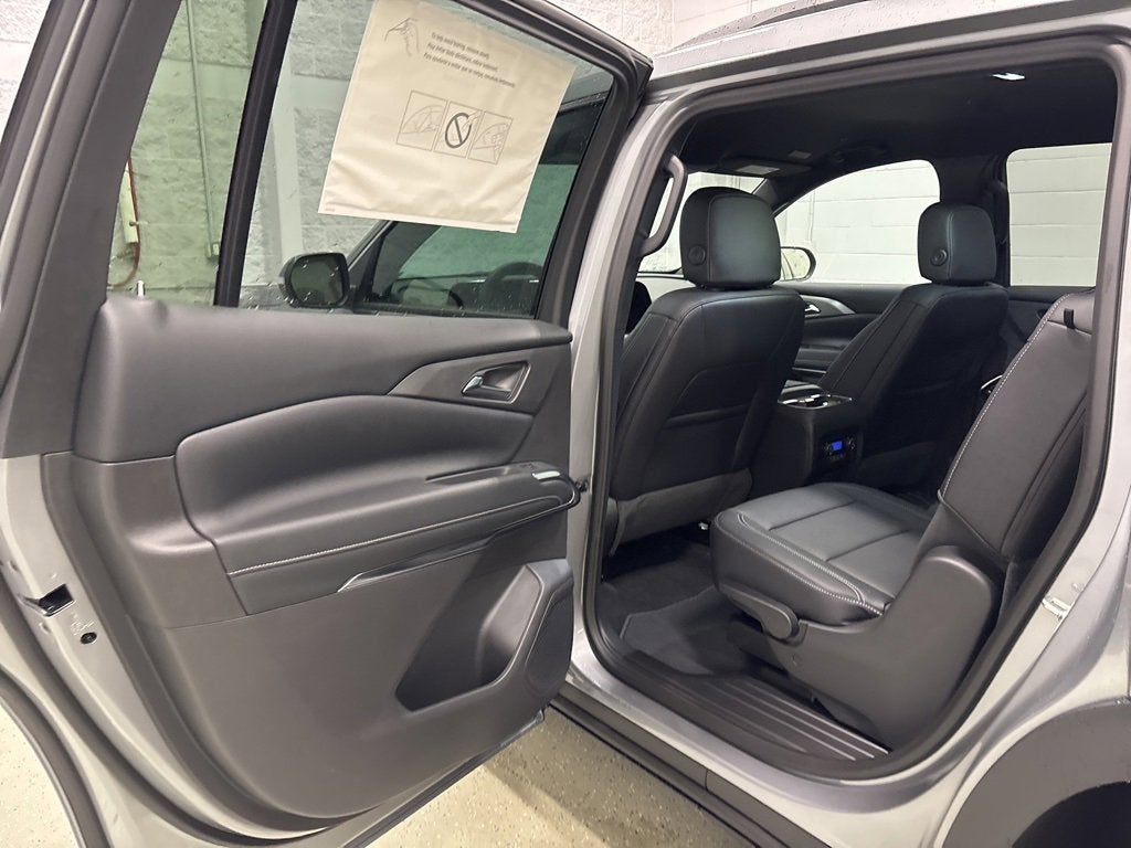 2026 Chevrolet Traverse LT SUV AWD