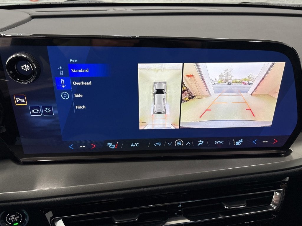 2026 Chevrolet Traverse LT SUV AWD