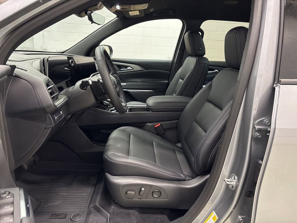2026 Chevrolet Traverse LT SUV AWD