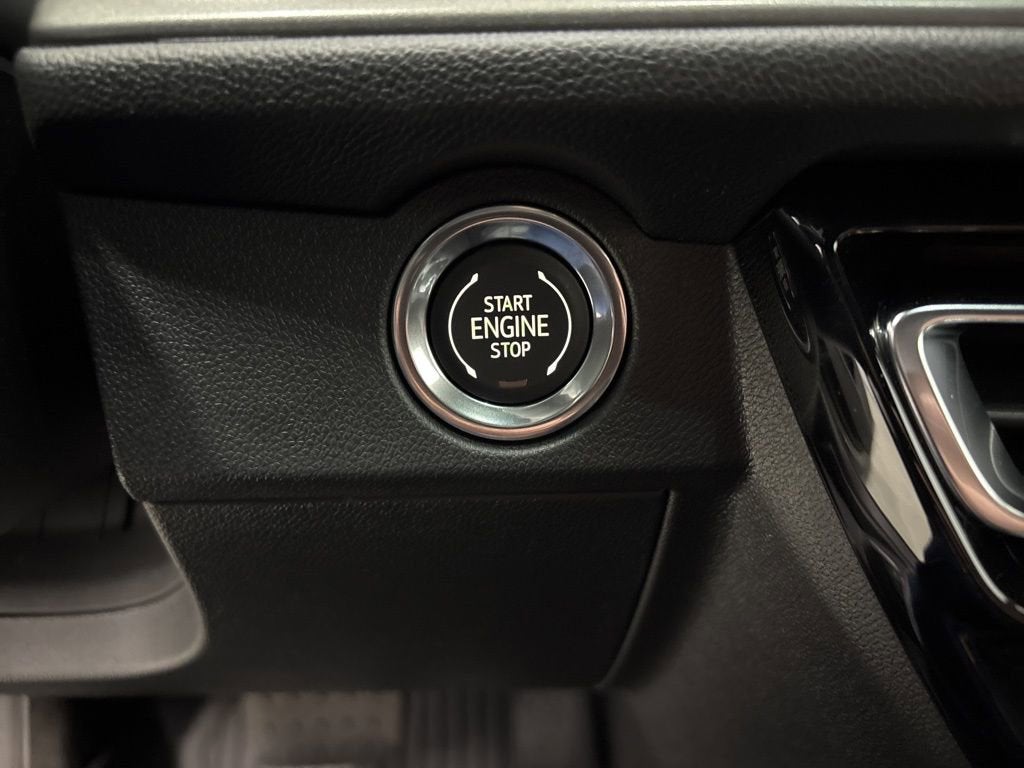 2026 Chevrolet Traverse LT SUV AWD