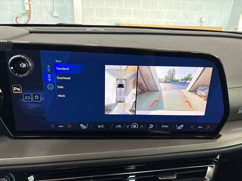 2026 Chevrolet Traverse LT SUV AWD