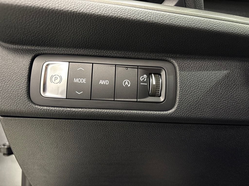 2026 Chevrolet Traverse LT SUV AWD