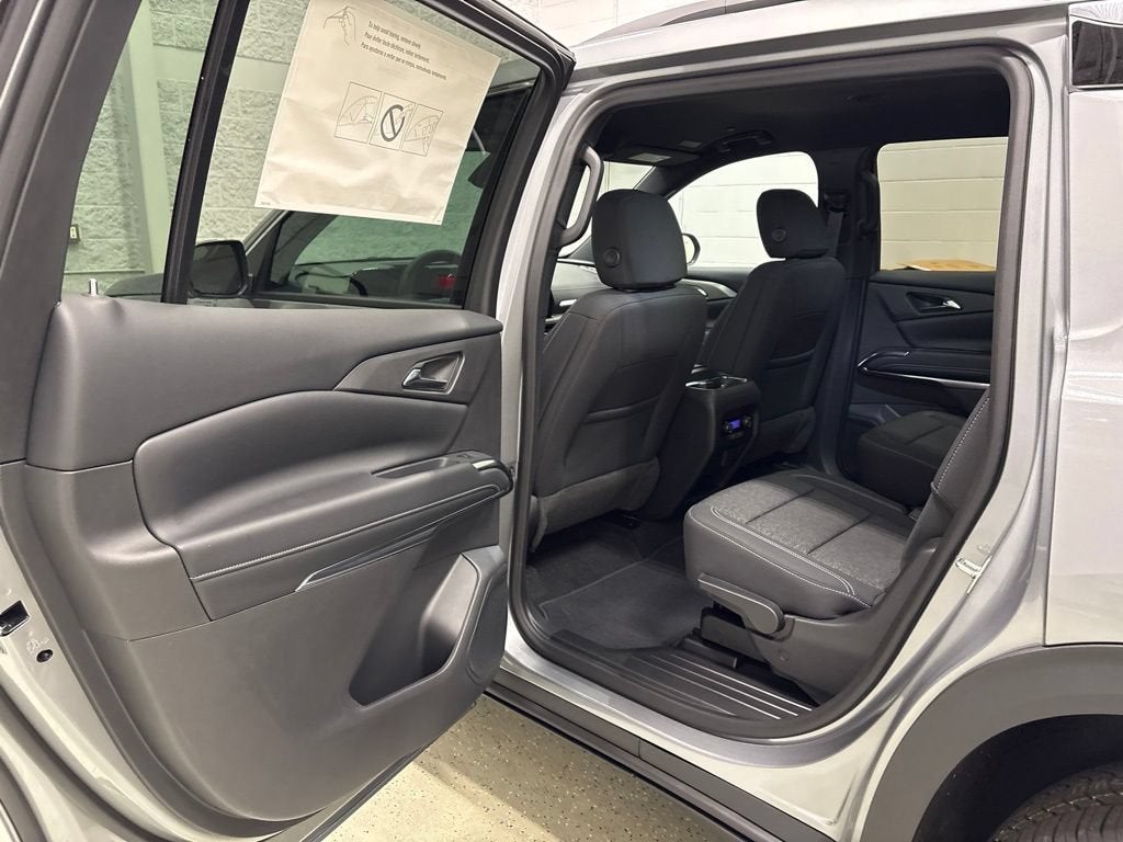 2026 Chevrolet Traverse LT SUV AWD