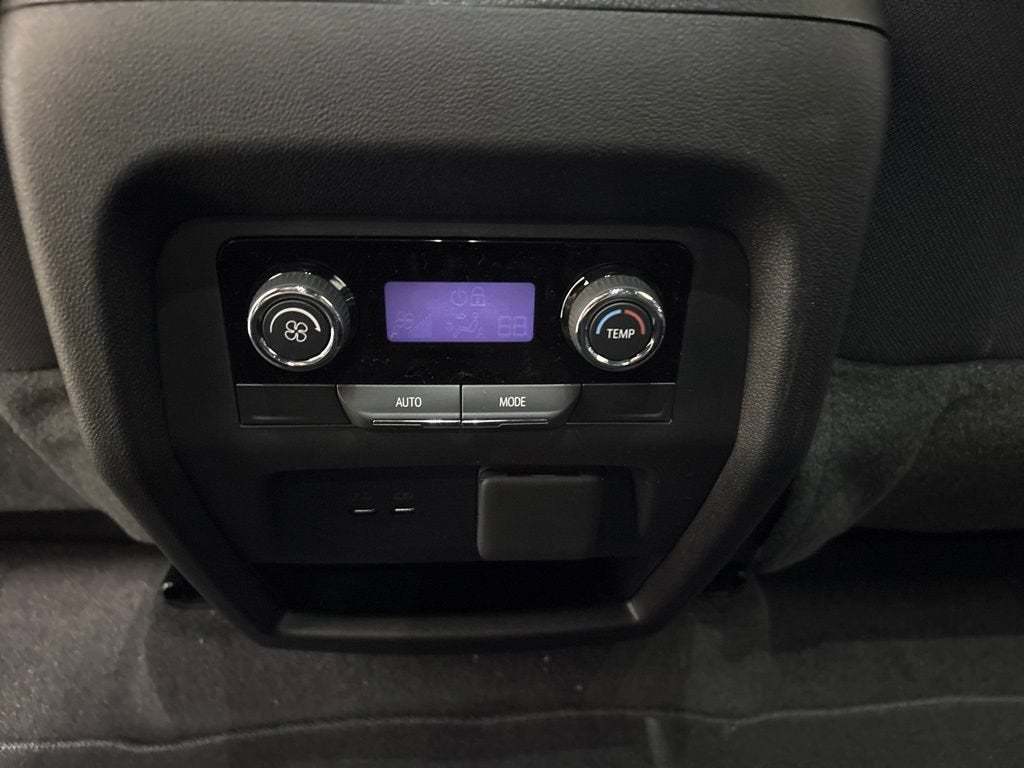 2026 Chevrolet Traverse LT SUV AWD