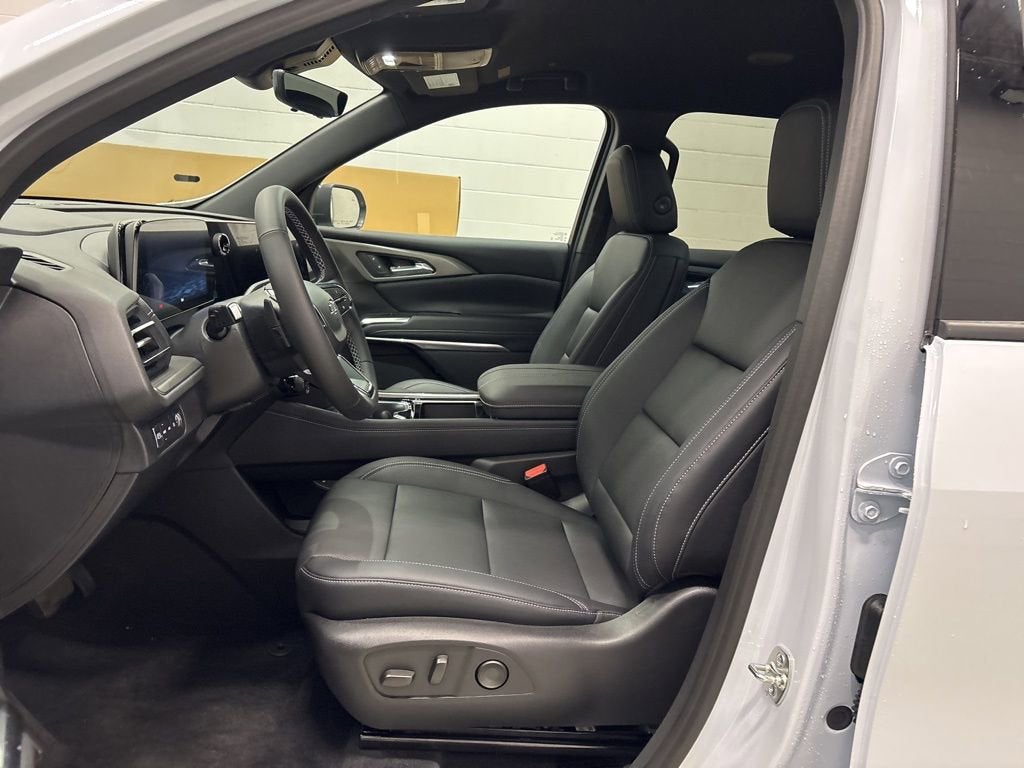 2026 Chevrolet Traverse LT SUV AWD