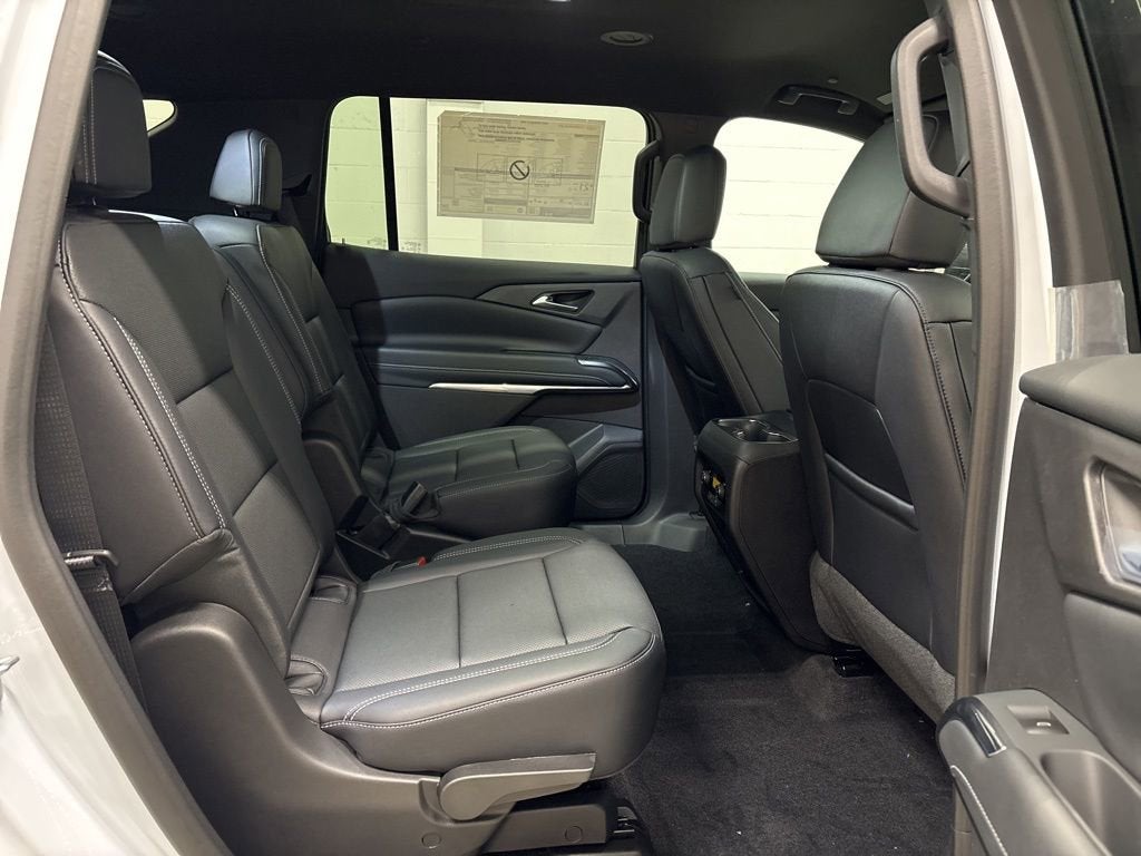 2026 Chevrolet Traverse LT SUV AWD