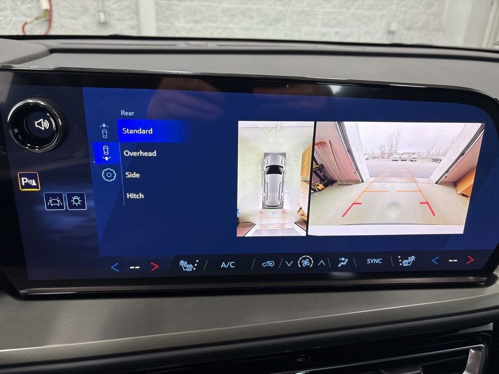 2026 Chevrolet Traverse LT SUV AWD