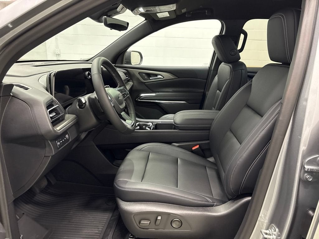 2026 Chevrolet Traverse LT SUV AWD