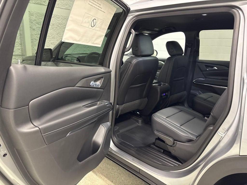 2026 Chevrolet Traverse LT SUV AWD