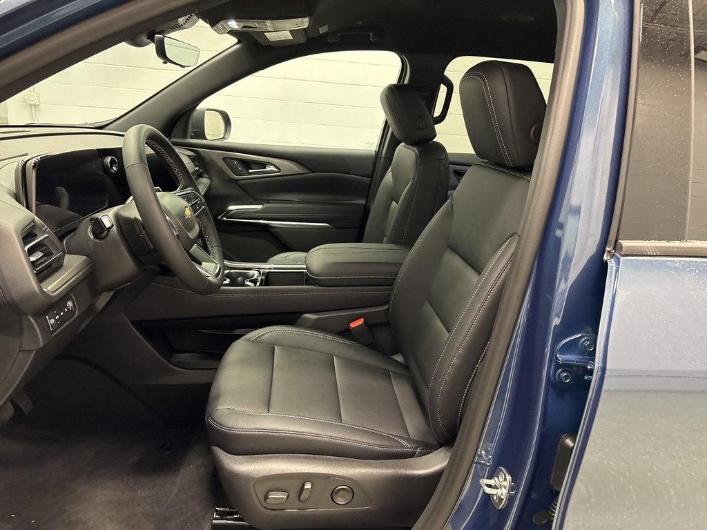 2026 Chevrolet Traverse LT SUV AWD