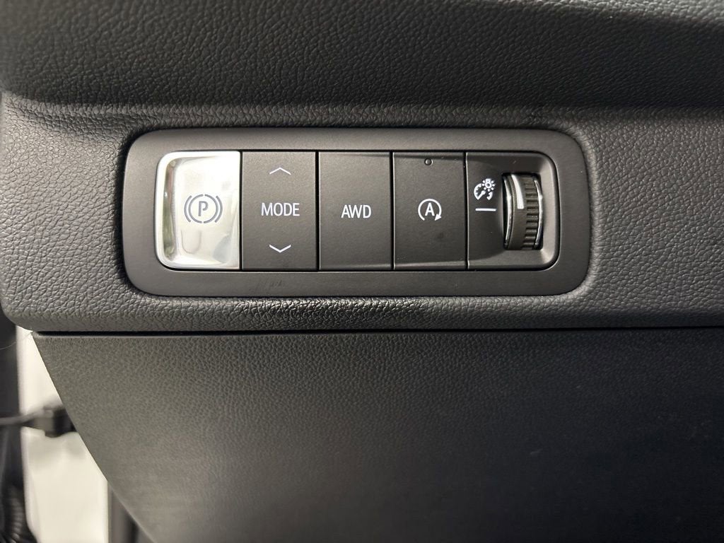 2026 Chevrolet Traverse LT SUV AWD