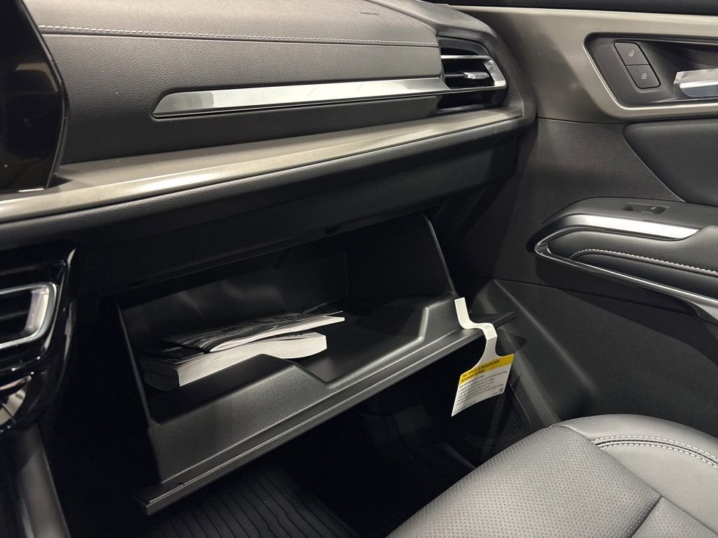 2026 Chevrolet Traverse LT SUV AWD