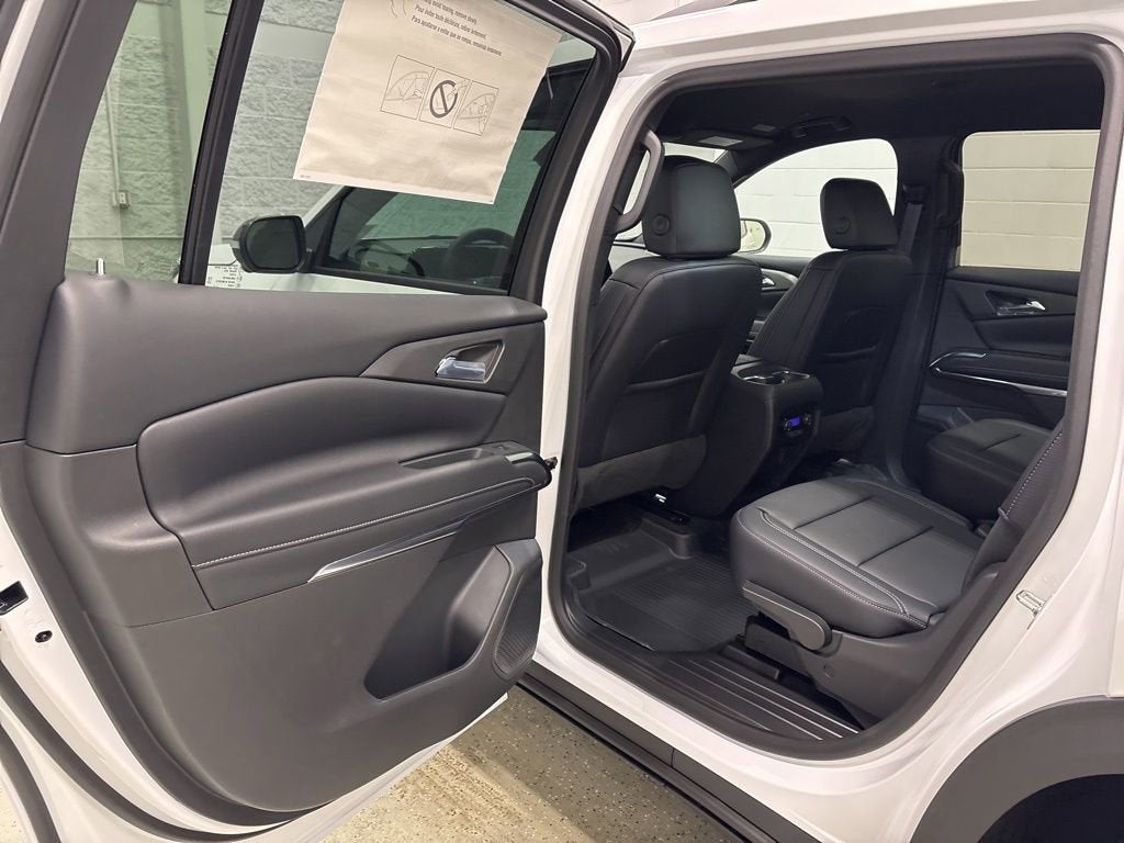 2026 Chevrolet Traverse LT SUV AWD