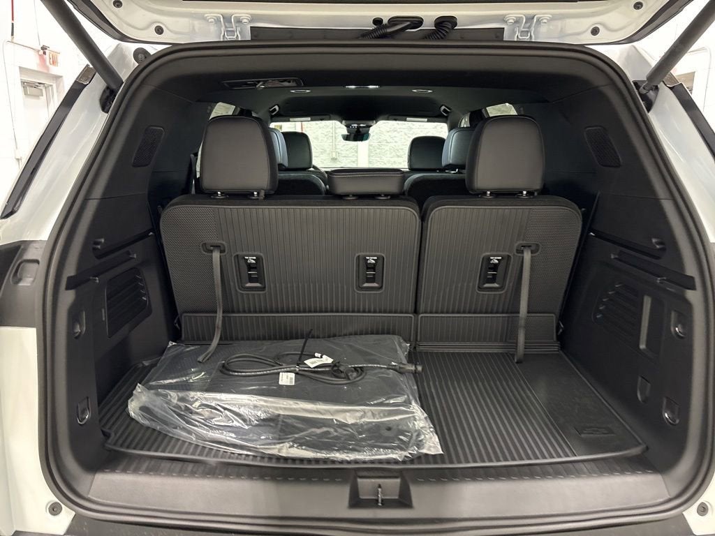 2026 Chevrolet Traverse LT SUV AWD