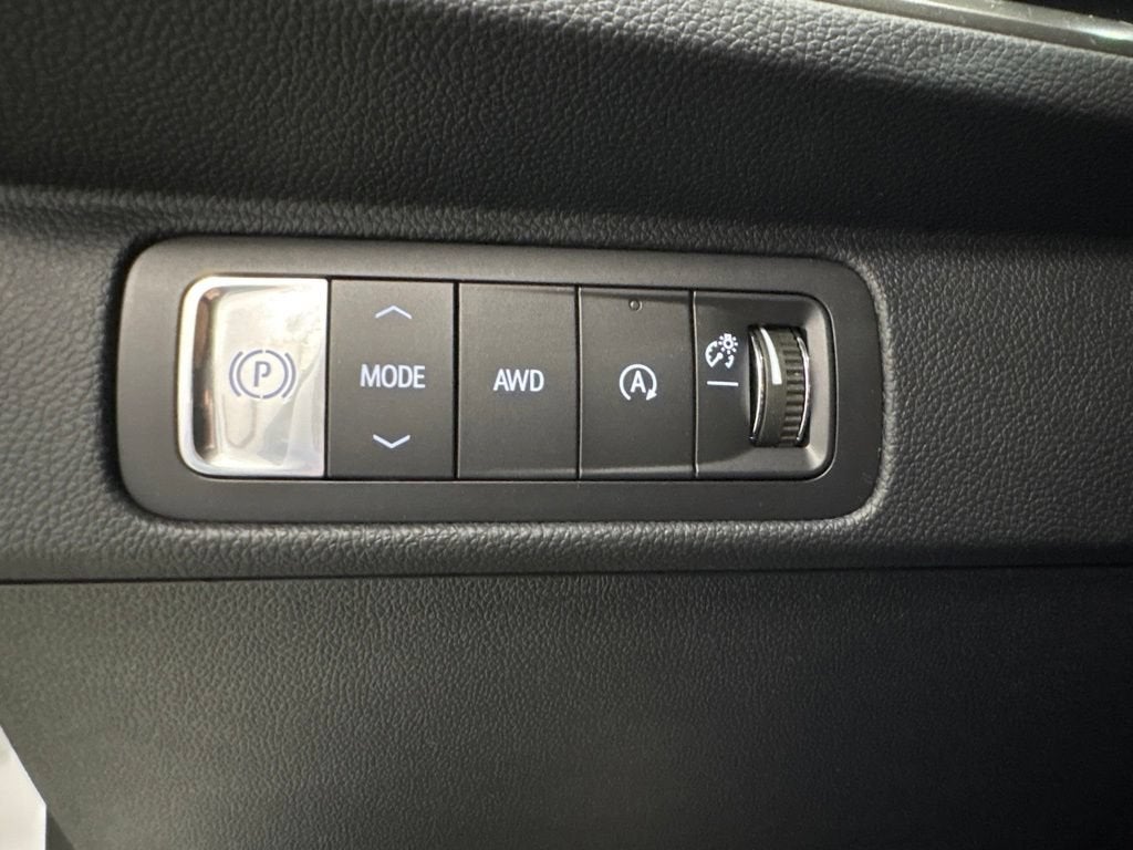 2026 Chevrolet Traverse LT SUV AWD