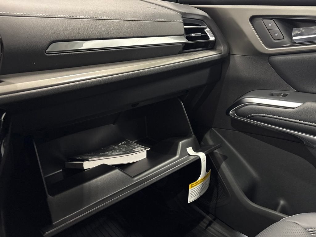 2027 Chevrolet Traverse LT SUV AWD