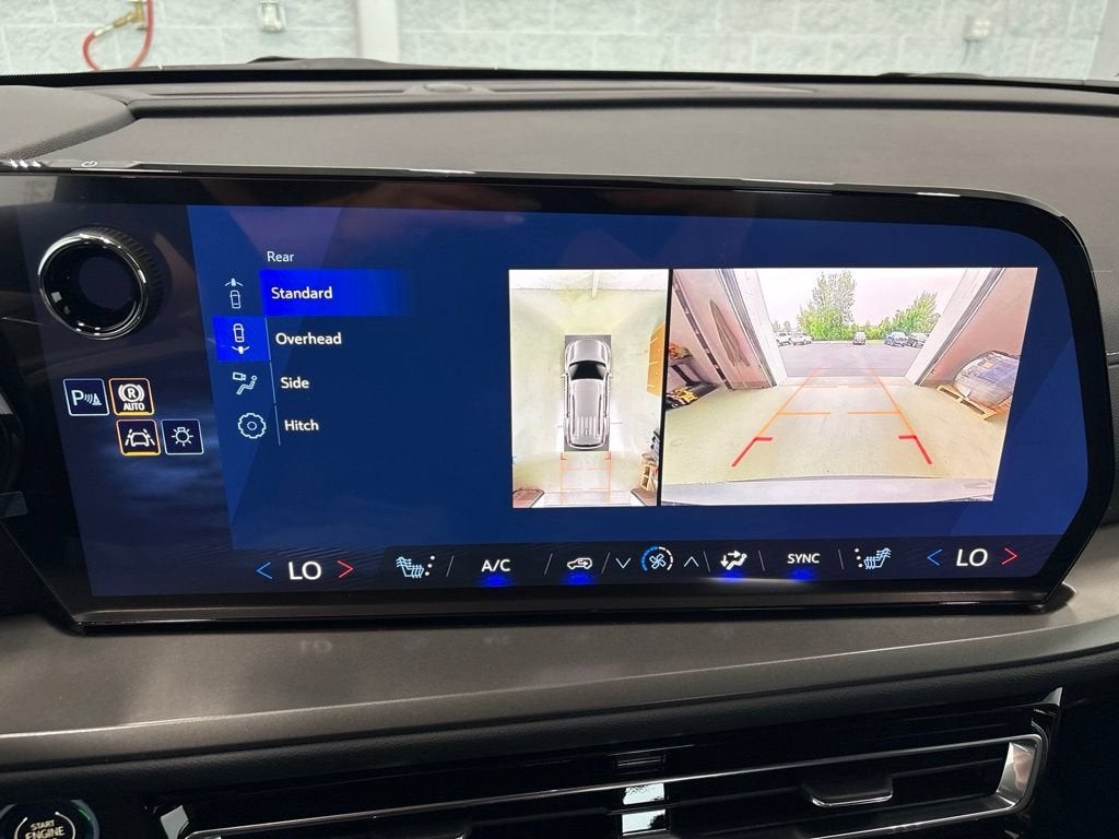 2027 Chevrolet Traverse LT SUV AWD