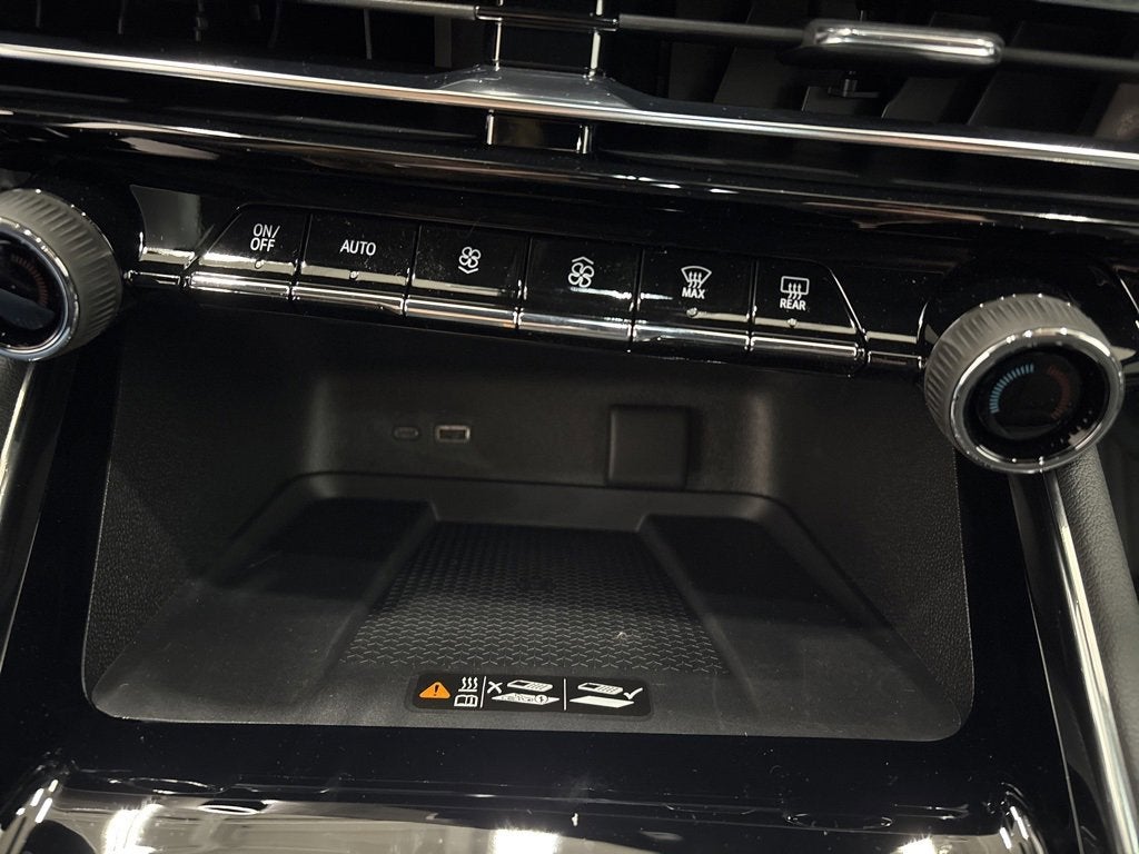 2026 Chevrolet Traverse LT SUV AWD