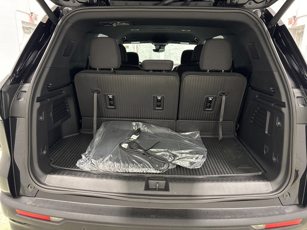 2026 Chevrolet Traverse LT SUV AWD