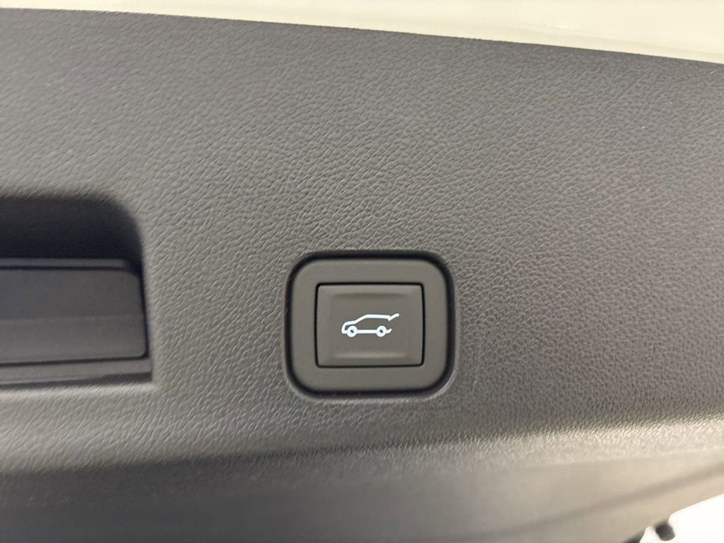 2026 Chevrolet Traverse LT SUV AWD