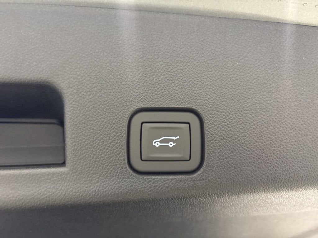 2026 Chevrolet Traverse LT SUV AWD