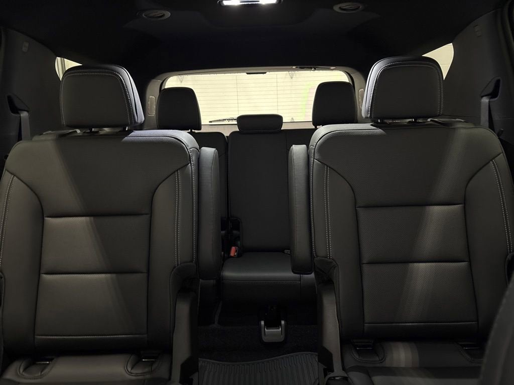 2026 Chevrolet Traverse LT SUV AWD