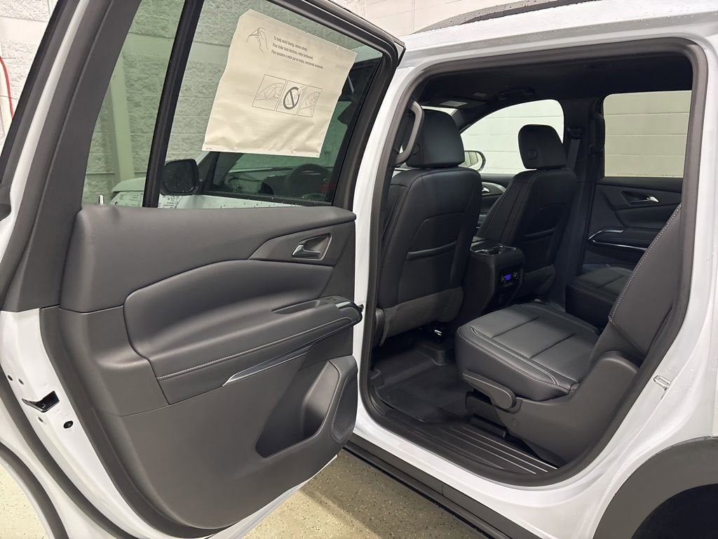 2026 Chevrolet Traverse LT SUV AWD
