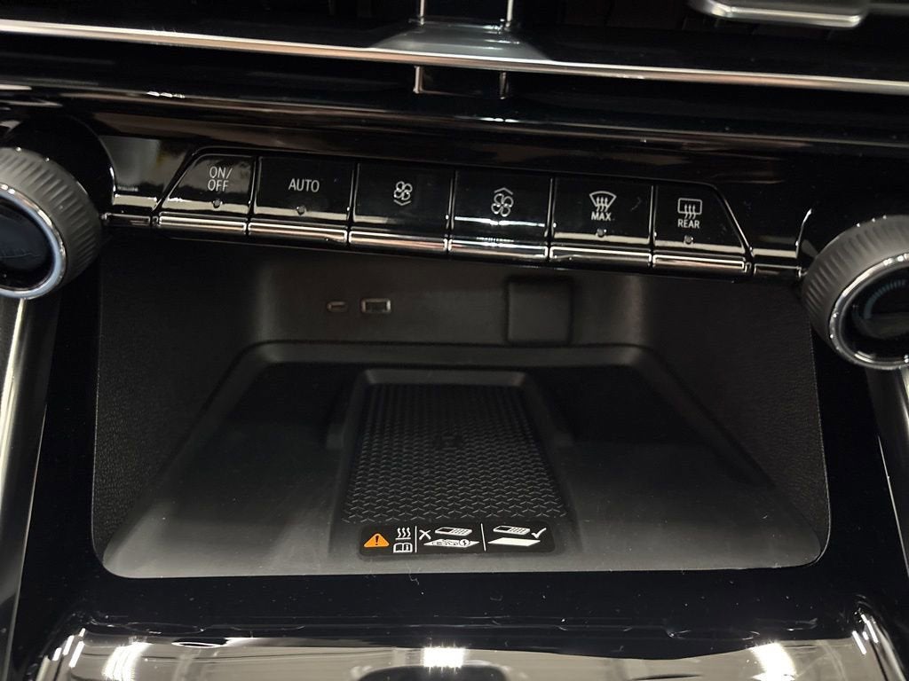 2026 Chevrolet Traverse LT SUV AWD