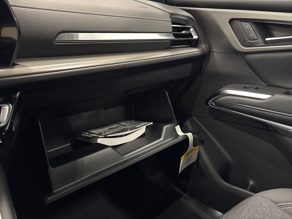 2026 Chevrolet Traverse LT SUV AWD