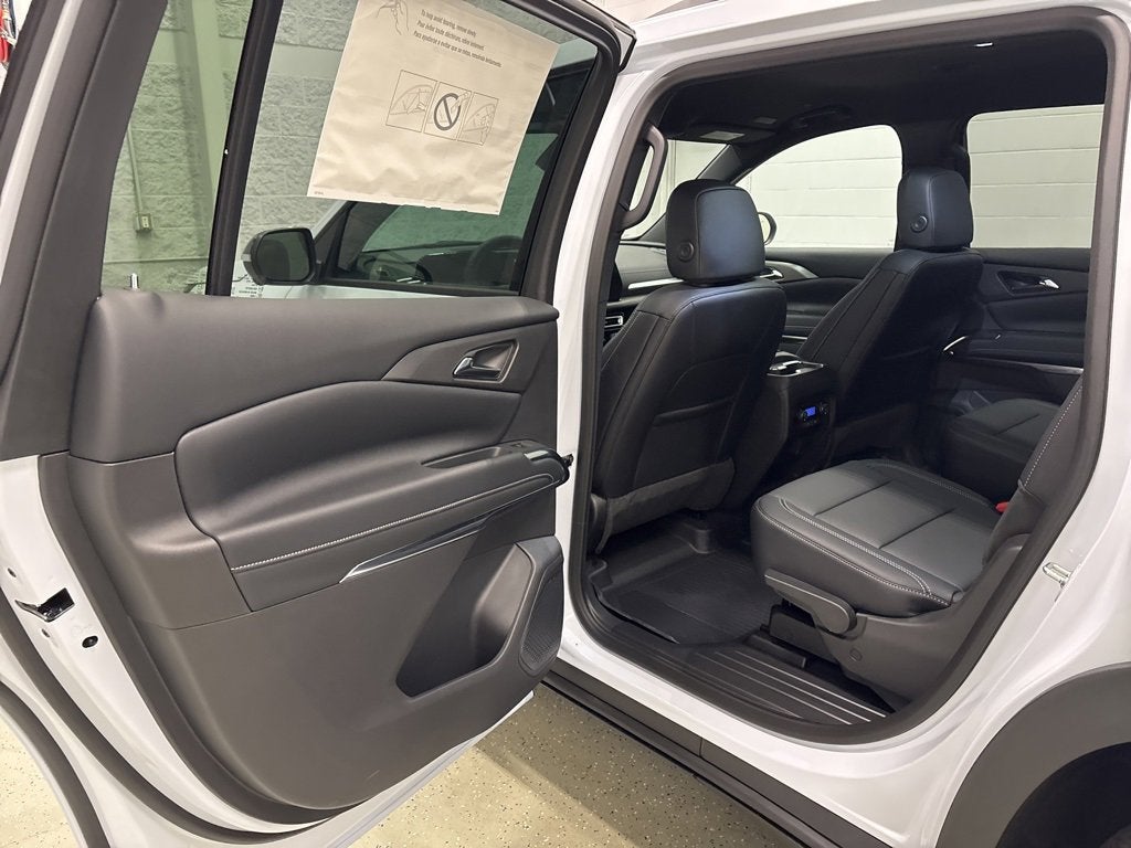 2026 Chevrolet Traverse LT SUV AWD