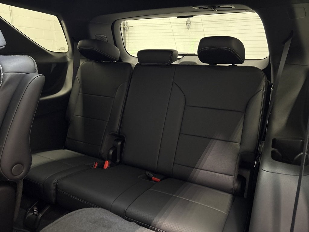 2026 Chevrolet Traverse LT SUV AWD